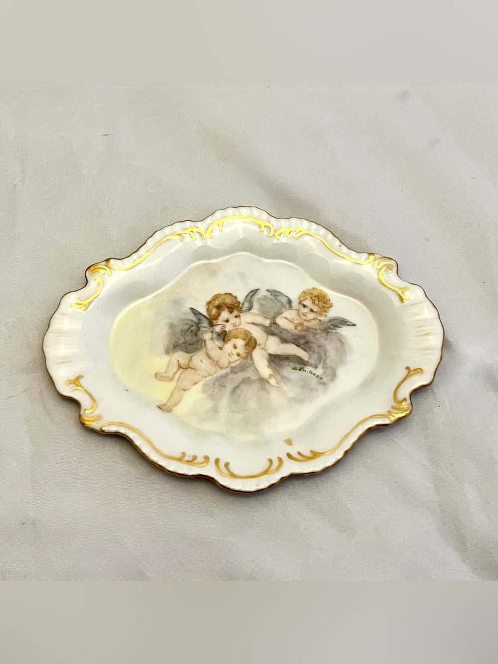 Vintage Cherub Decorative Plate with Gold Accents